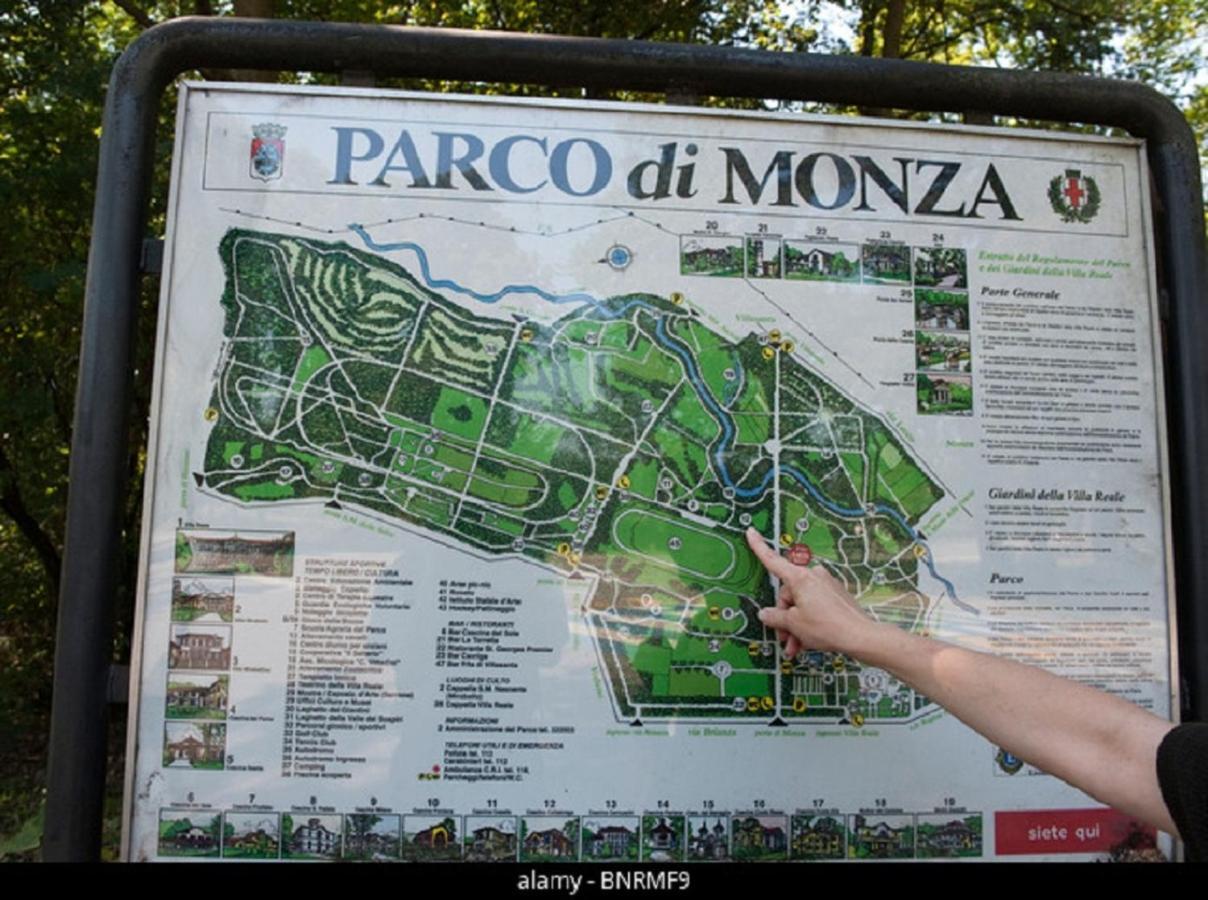 Alice Nel Paese Delle Meraviglie Sulbiate Εξωτερικό φωτογραφία